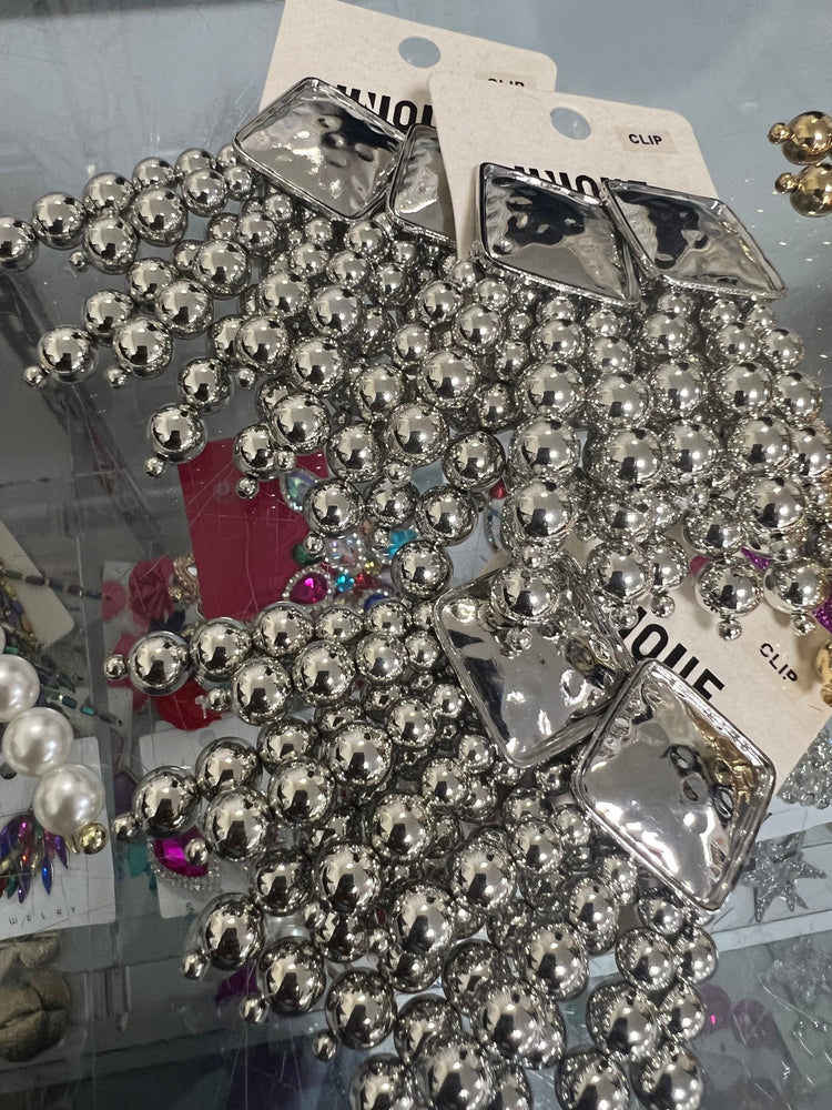 Clip Cluster Earrings (4 colors)