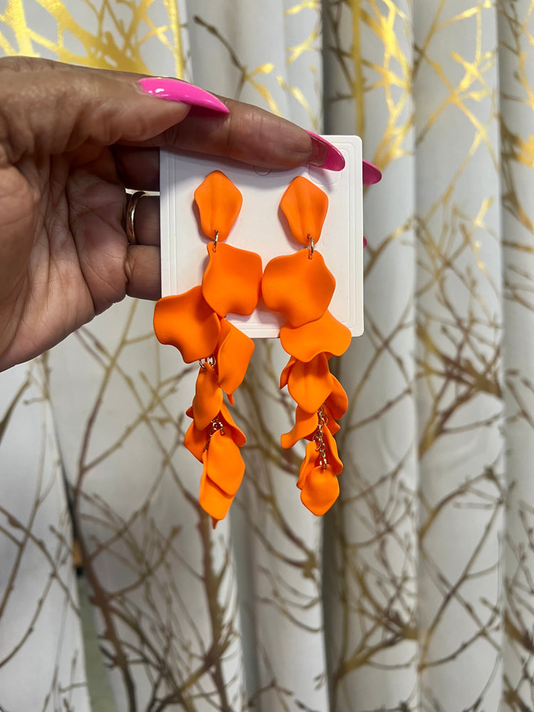 Chandelier Petal Earrings (13 colors)
