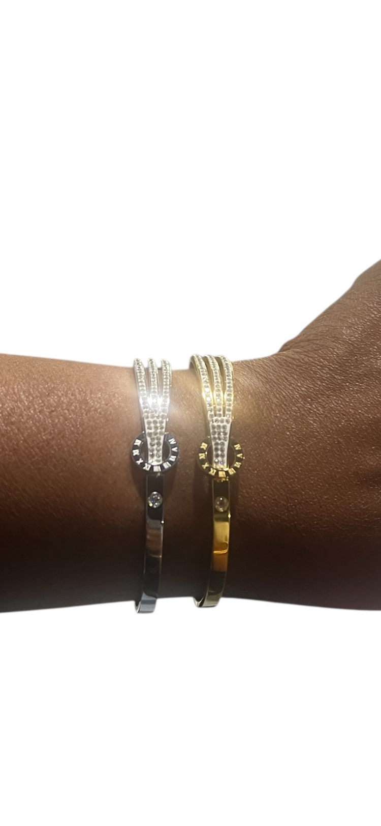 Interlock Bracelet (2 colors)