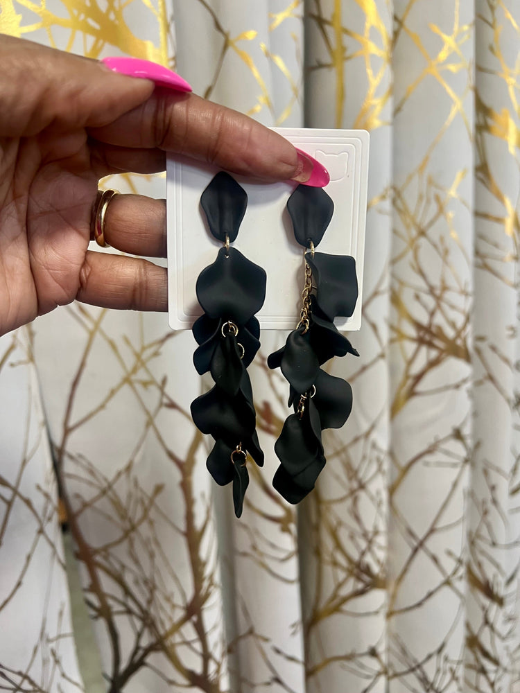 Chandelier Petal Earrings (13 colors)