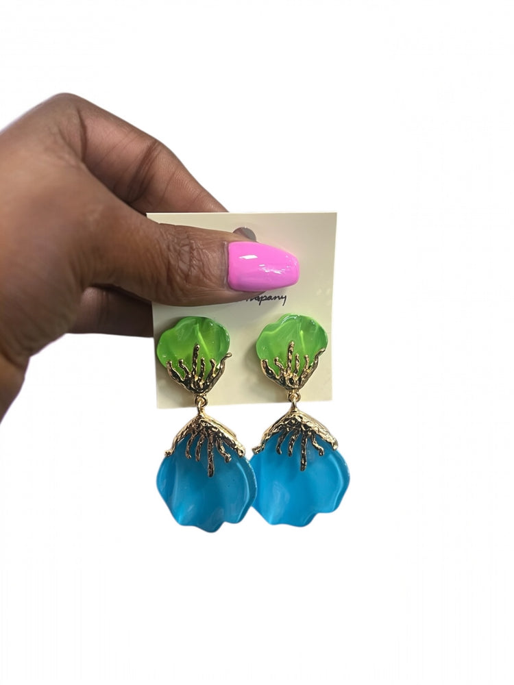 Elegant Shee Earrings-Blue Green