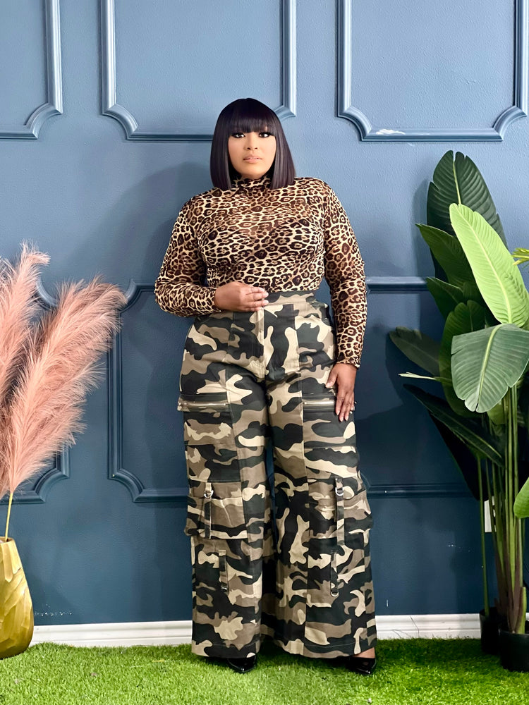 Seaux Ingrid Collection-New Camouflage Cargo Pants Plus