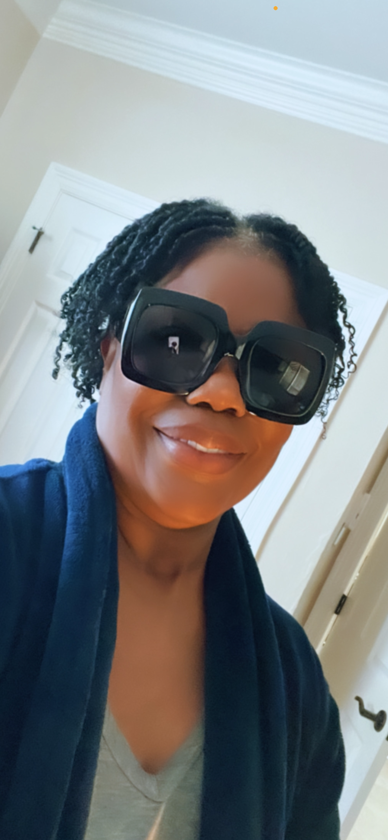 All Black Block Sunglasses – London's Fashion Boutique