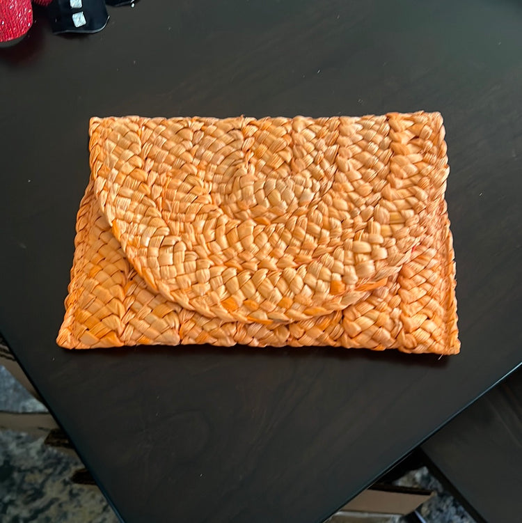 Summer Straw Clutch (3 colors)