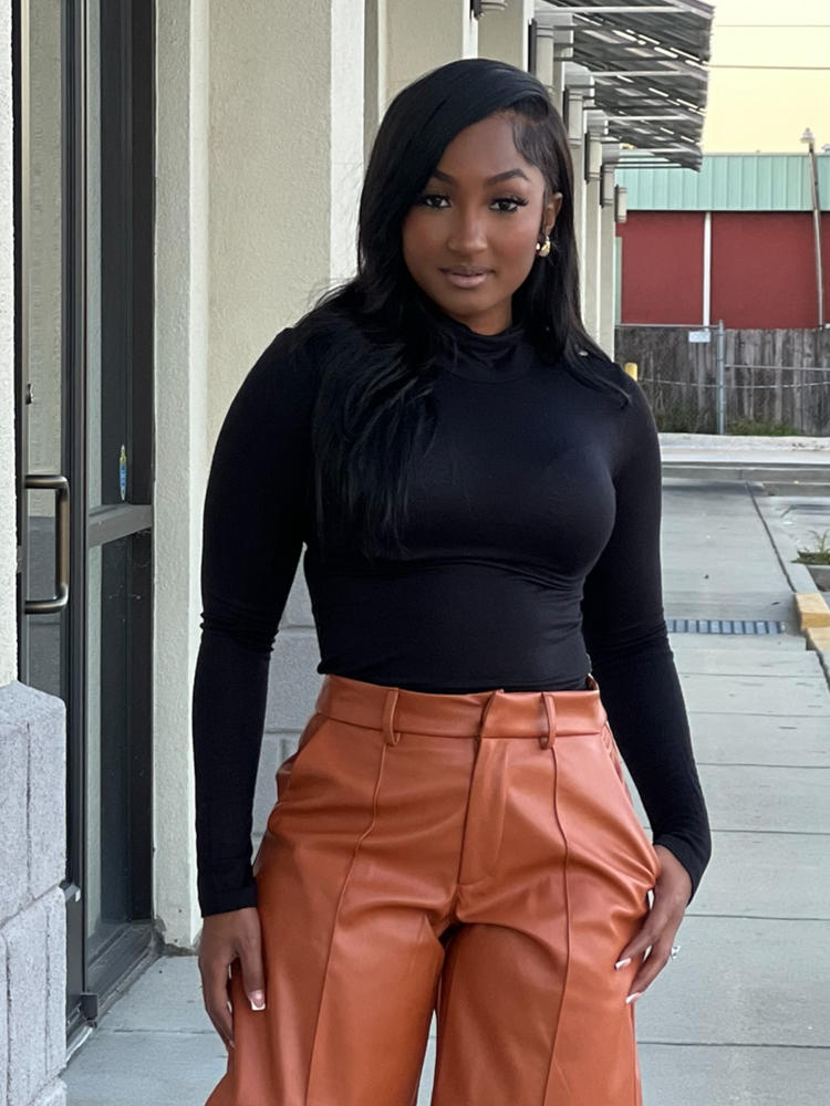 Chic Soft Turtleneck Top-Black