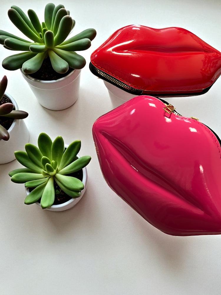 Can I Have Kiss Handbags (2 colors)