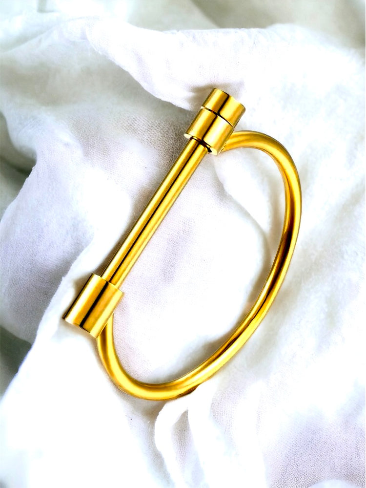 Bar Bracelet Gold