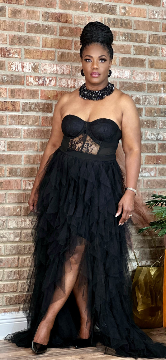 Black Out Vena Formal Gown Dress (Online only)