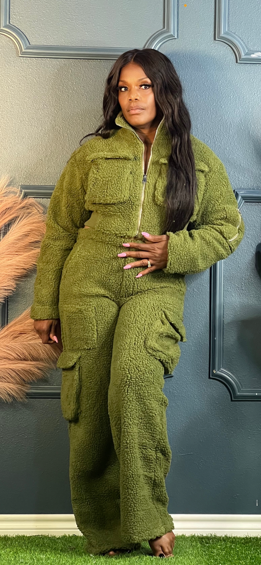 Green Fuzzy Wuzzy Set