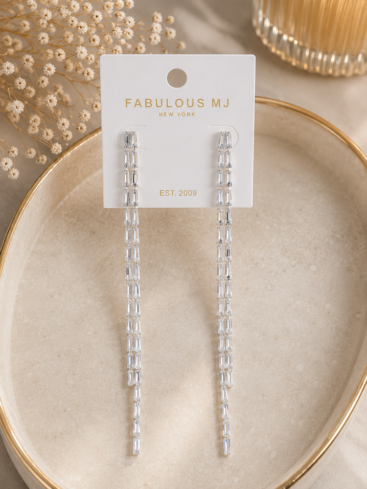 Graceful Beauty Earrings (2 colors)