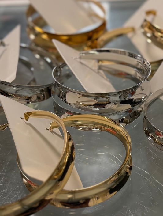 Large Hoop Earrings Alc (2 colors)
