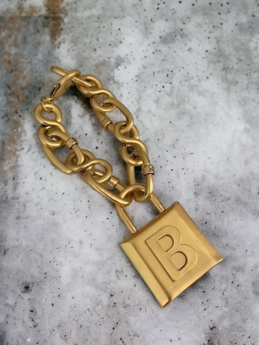 Locket Initial Bracelet A-Z