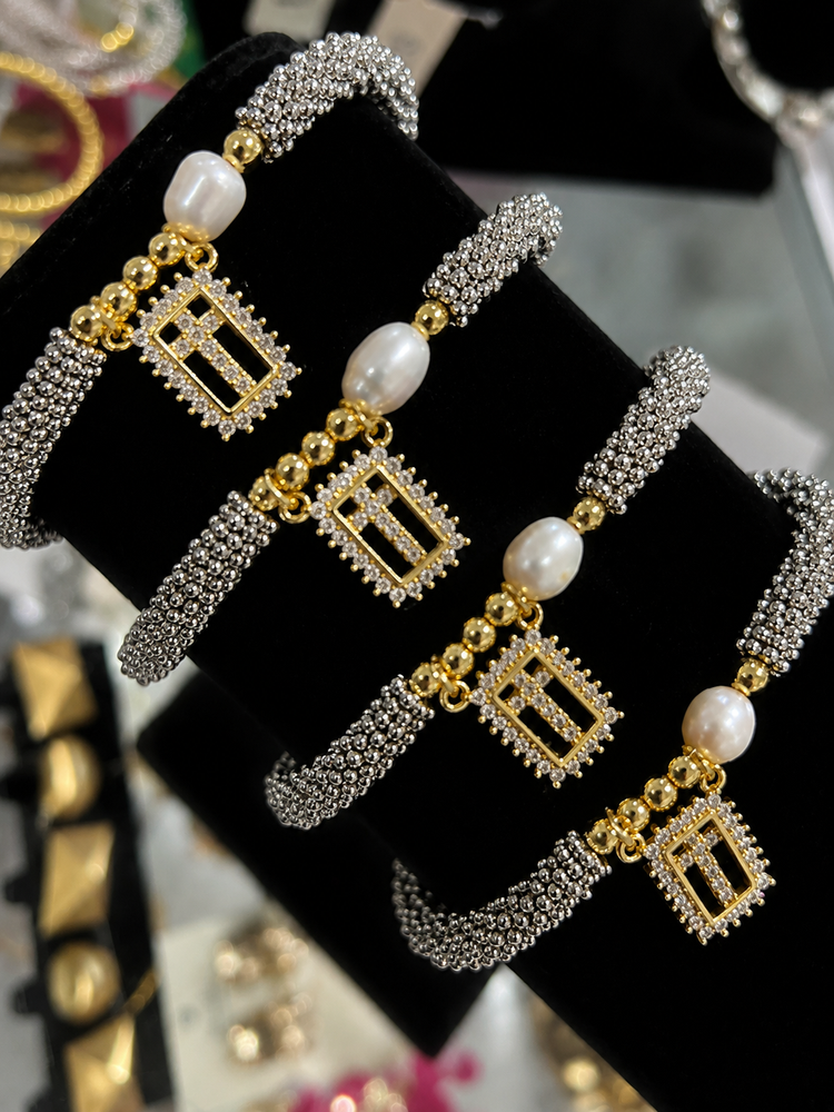 Boxed Cross Bracelet Alc