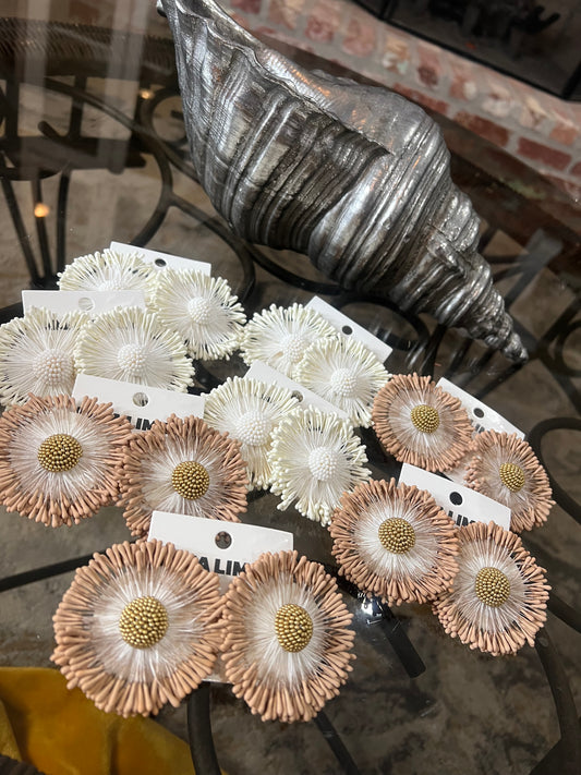 Love Seed Earrings (2 colors)