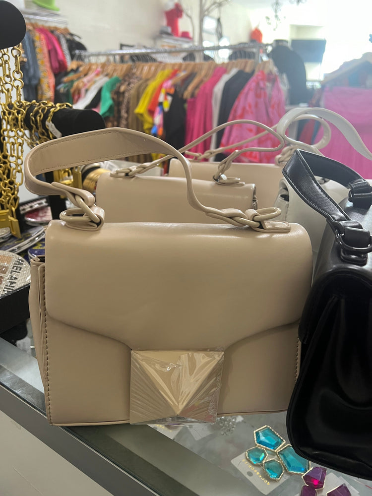 Just The Perfect Handbag (4 colors)