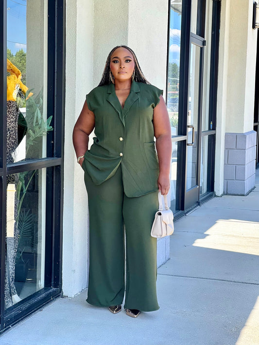 Sadie Set Plus-Olive