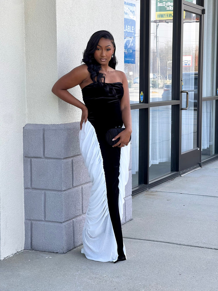 Simply Black Velour and Pretty Gown Reg/Plus