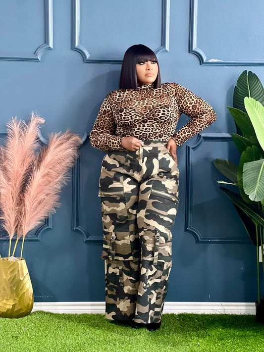 Seaux Ingrid Collection-New Camouflage Cargo Pants Plus