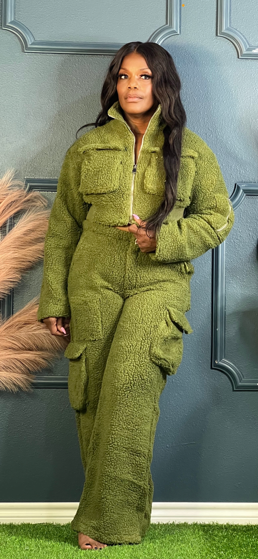 Green Fuzzy Wuzzy Set