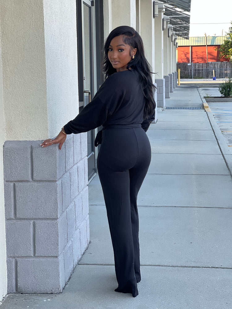 Chic Sassy Jimpsuit-Black