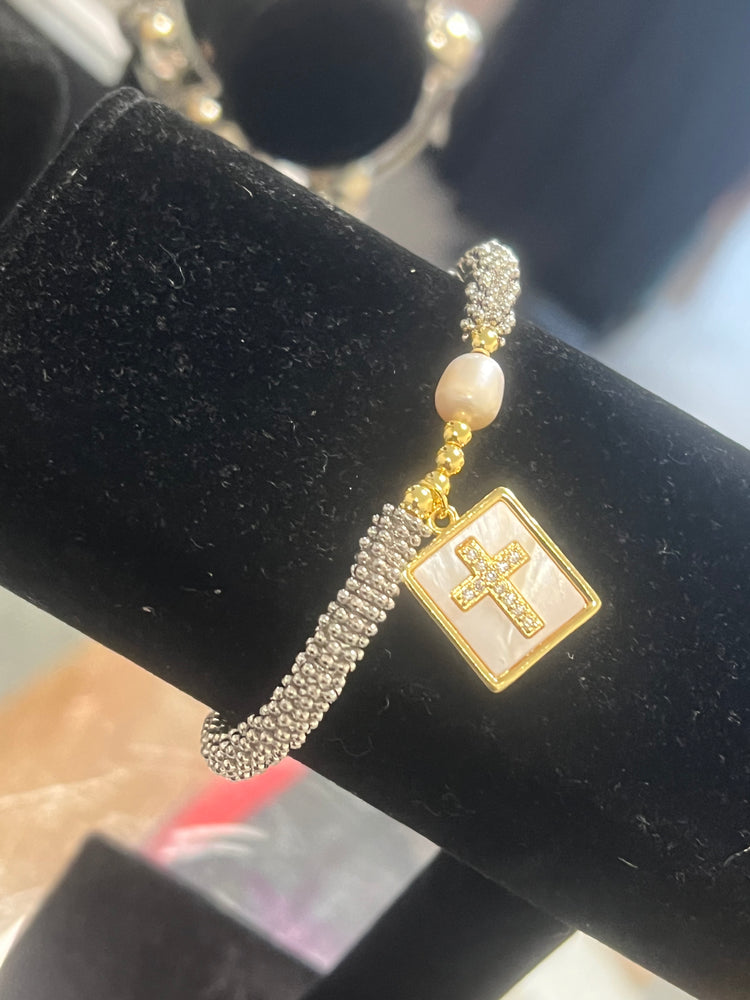 Solid Cross Bracelet Alc