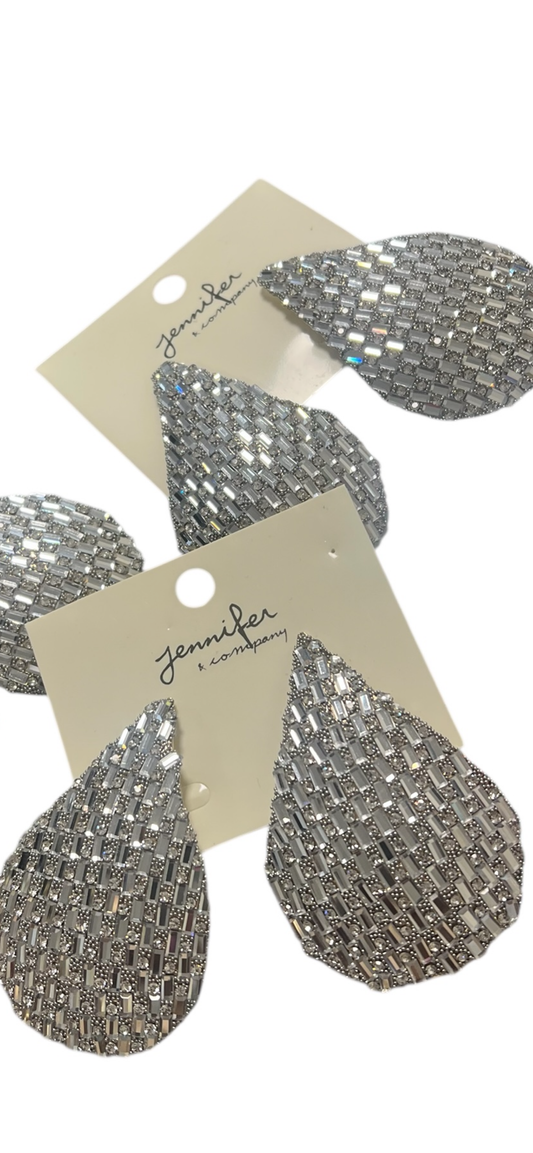 Flat Elegant Teardrop Earrings