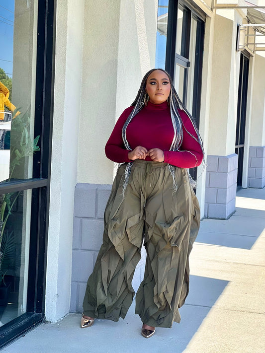 Lady Ruffles Pants-Olive