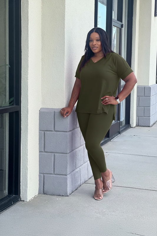 Jan Comfy Set Plus (Dark Olive)