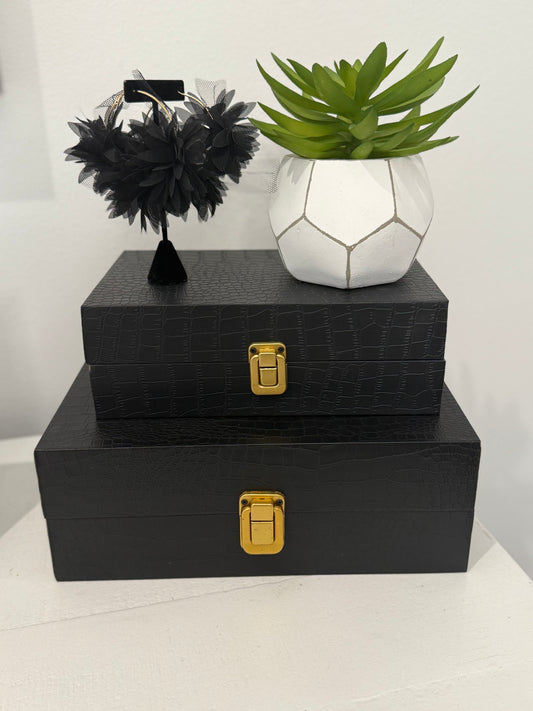 Black Petal Hoop Earrings Alc