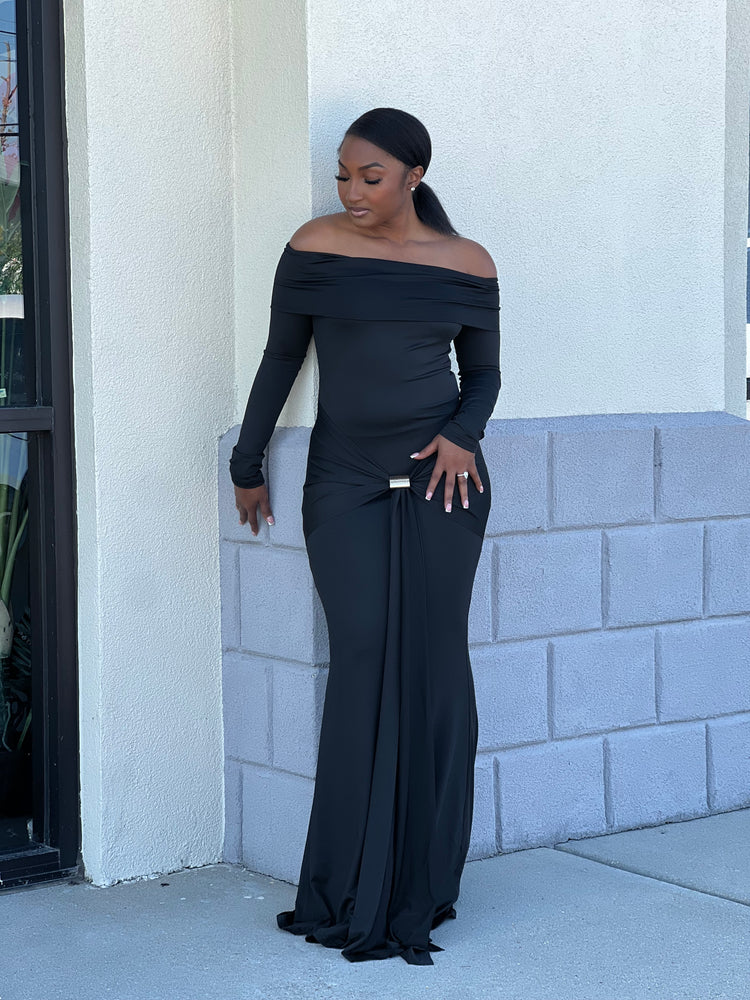 Off The Shoulder Maxi Dress (Black)