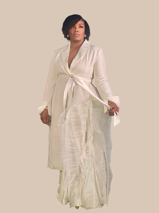 The Dramatic White Maxi Blazer (Comes in S-2X)