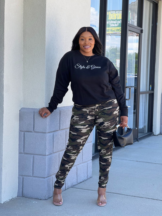 Skinny Leg Camouflage Pants Reg/Plus