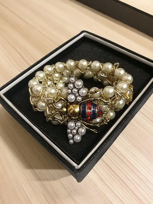Pearl Bee Bracelet