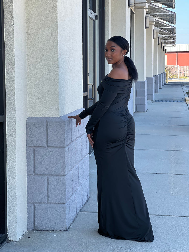 Off The Shoulder Maxi Dress (Black)