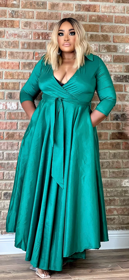 Green Flare Gown Dress Reg/Plus (Online only)